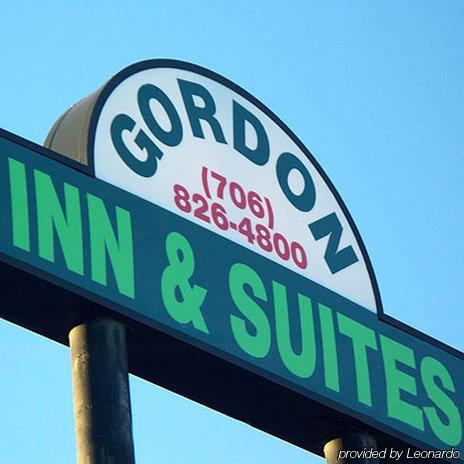 Gordon Inn And Suites Augusta Bagian luar foto